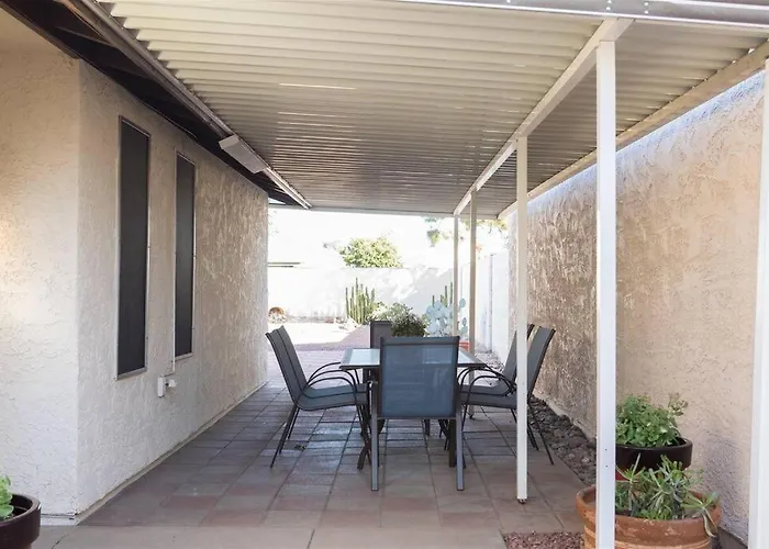 Cozy, Quiet House, Covered Patio Dining, Sun * Chandler