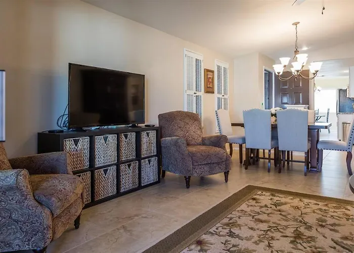 Cozy, Quiet House, Covered Patio Dining, Sun Ferienhaus Chandler